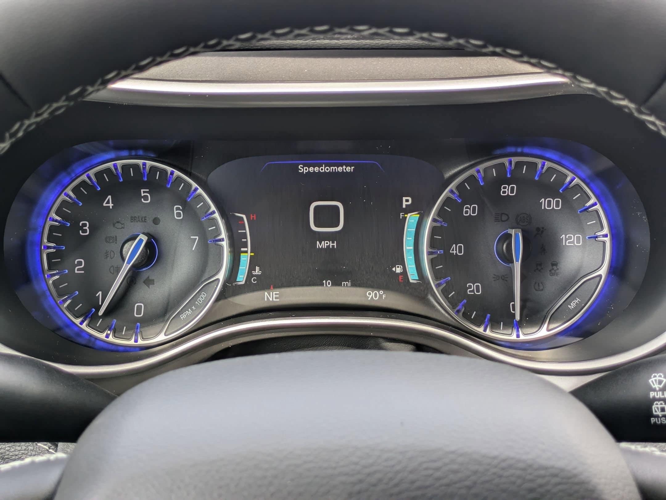 2026 Chrysler Pacifica Select - Photo 10
