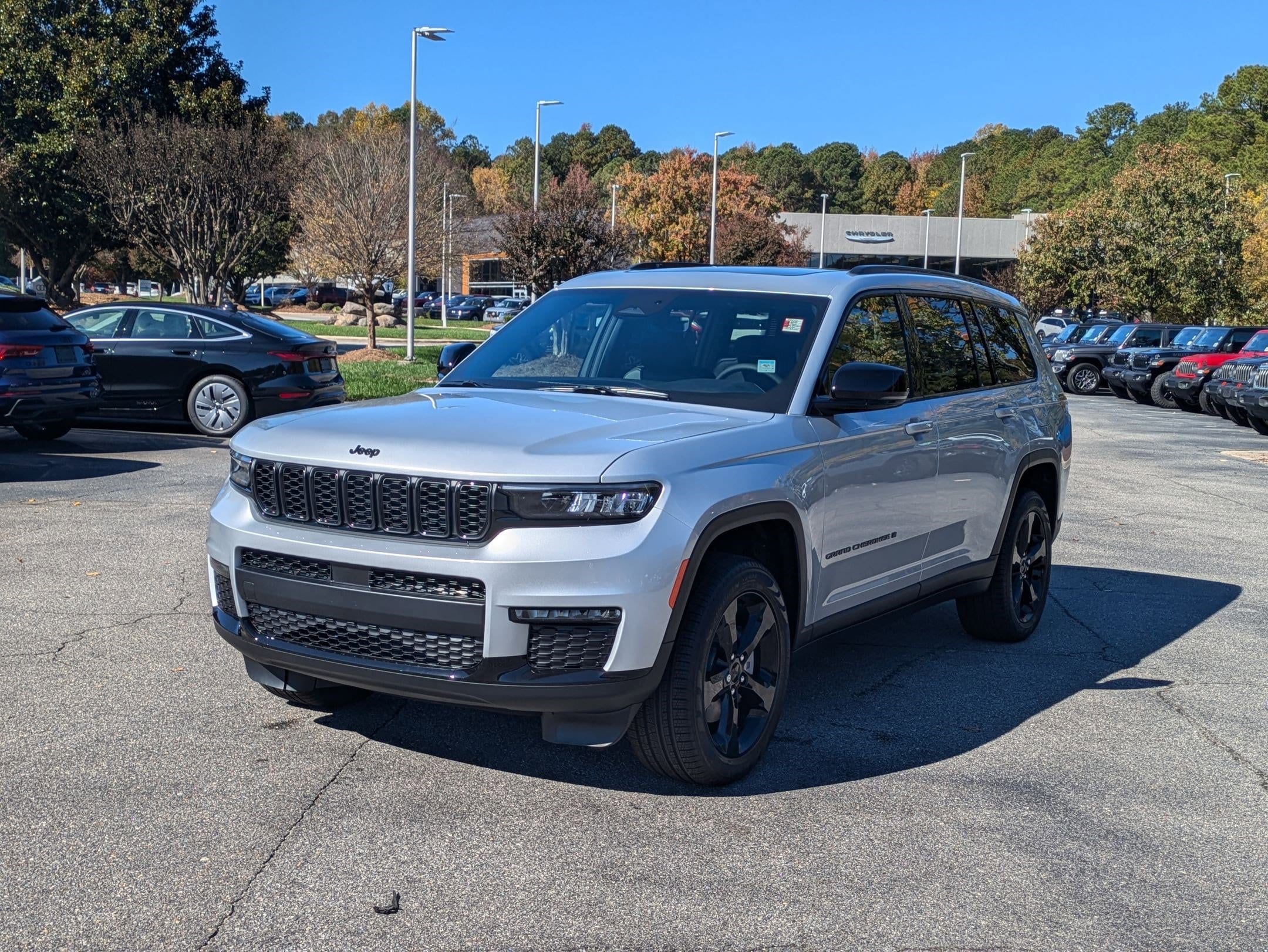 2025 Jeep Grand Cherokee L Limited's photo