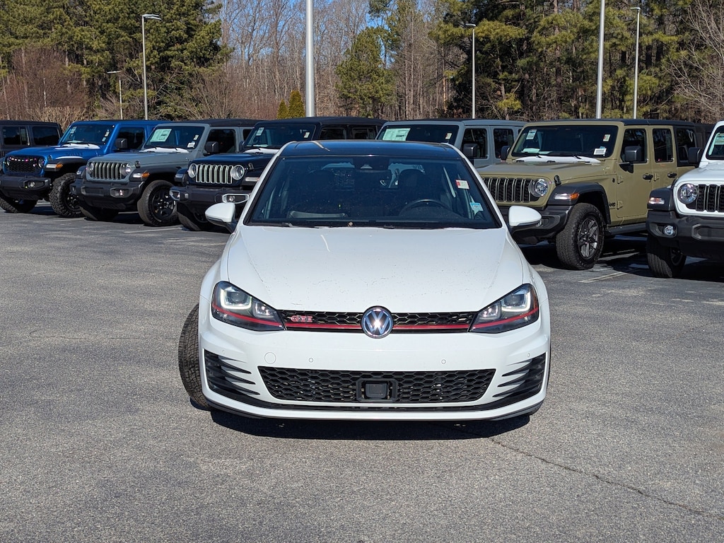 Used 2016 Volkswagen Golf GTI Autobahn w/Performance Pkg HB DSG Autobahn w/Performance Pkg