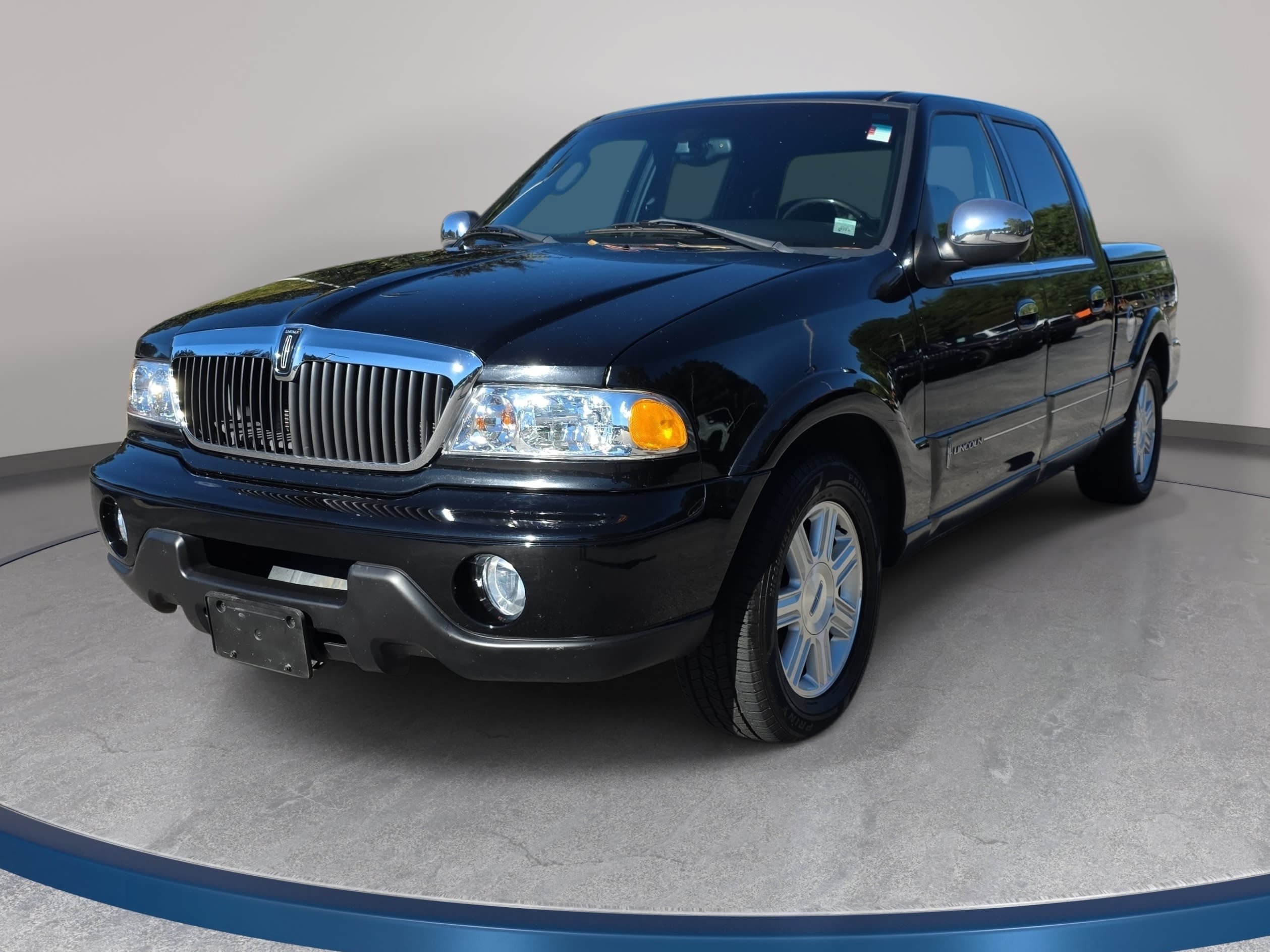 Used 2002 Lincoln Blackwood 2WD