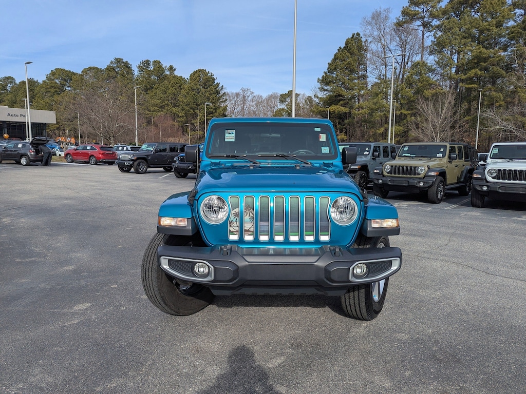 Used 2019 Jeep Wrangler Unlimited Sahara Sahara 4x4