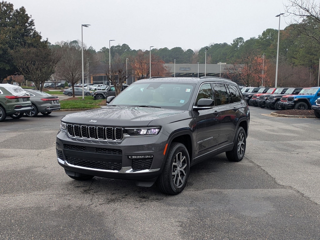 New 2025 Jeep Grand Cherokee L LIMITED 4X4 Sport Utility