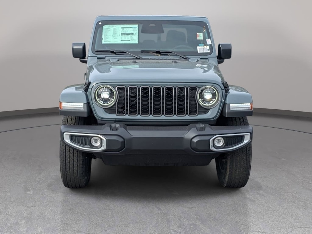 New 2026 Jeep Gladiator SAHARA 4X4 Pickup