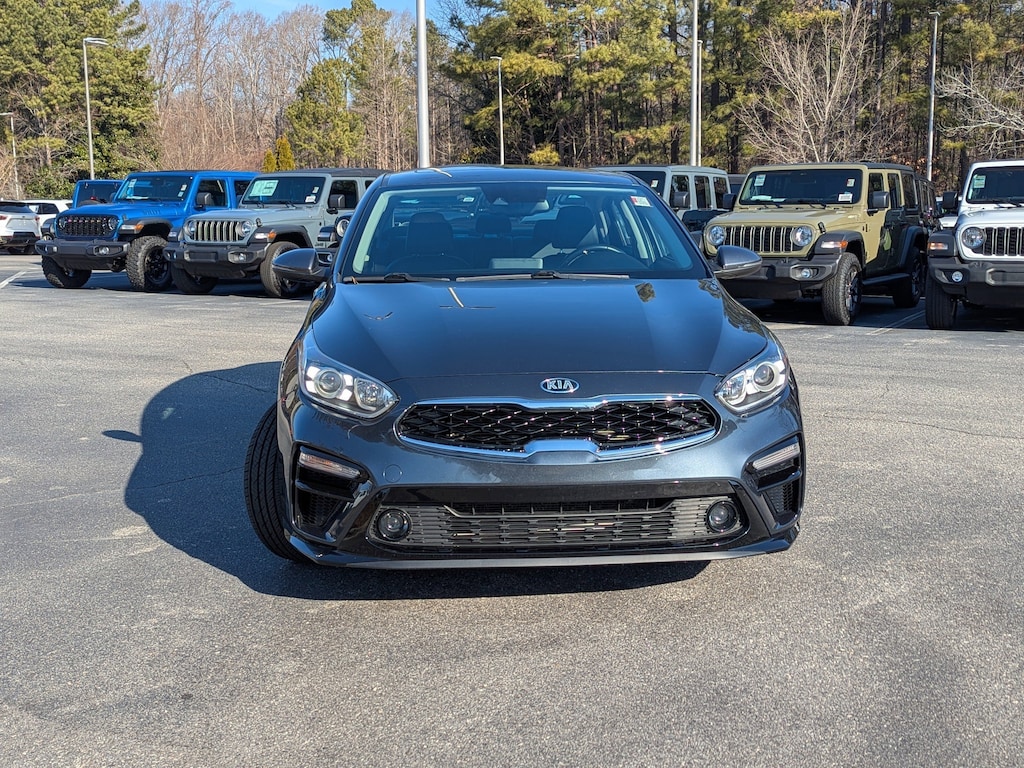 Used 2021 Kia Forte EX EX IVT