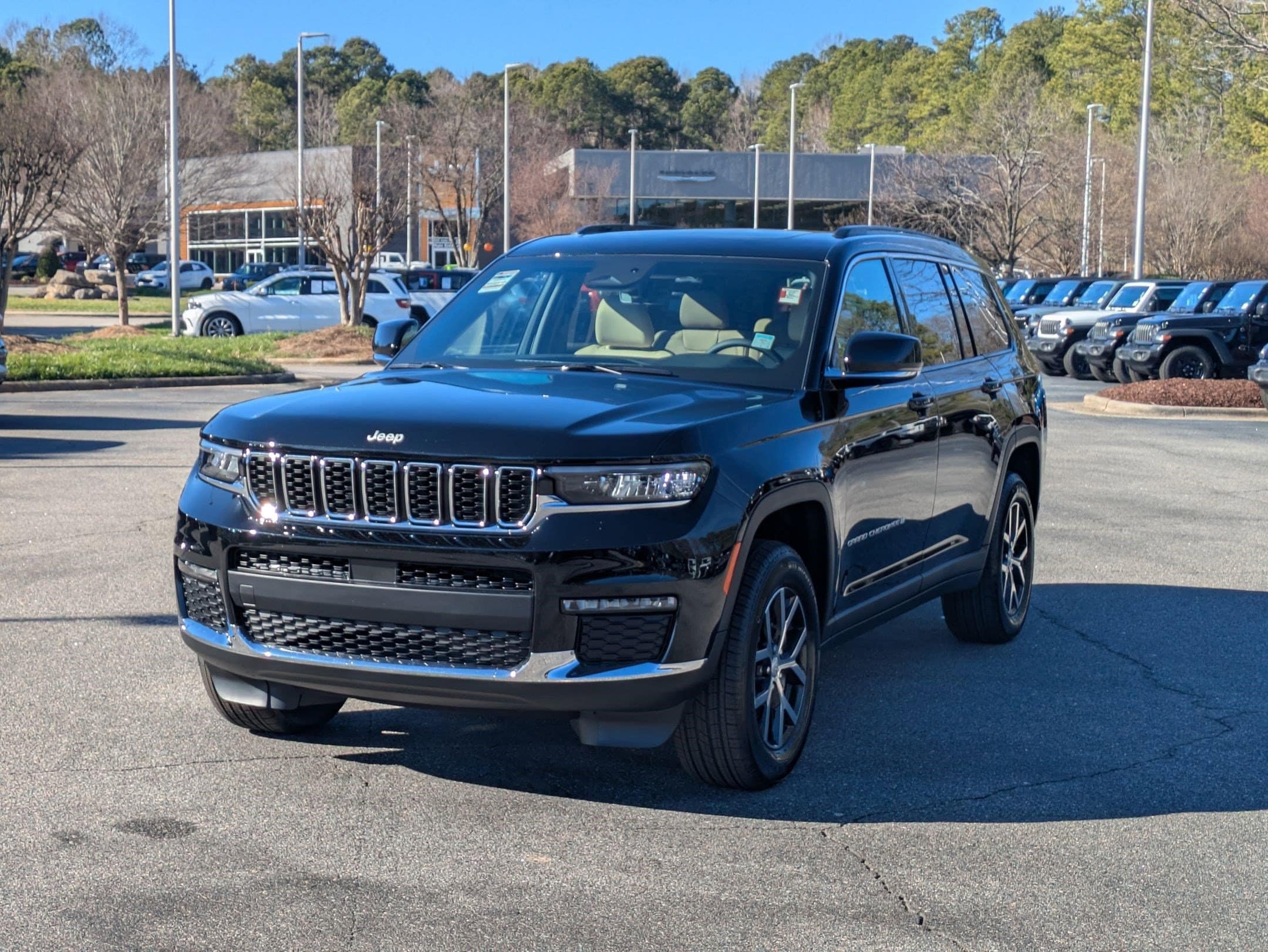 2025 Jeep Grand Cherokee L Limited's photo