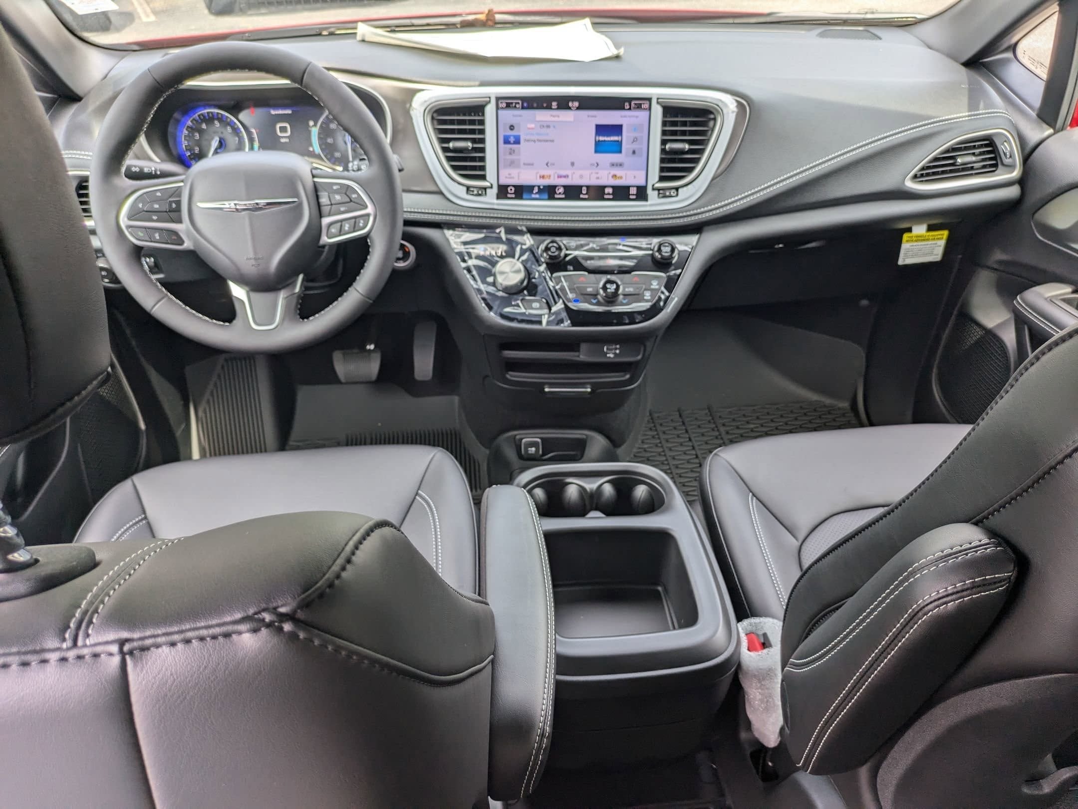 2026 Chrysler Pacifica Select - Photo 22