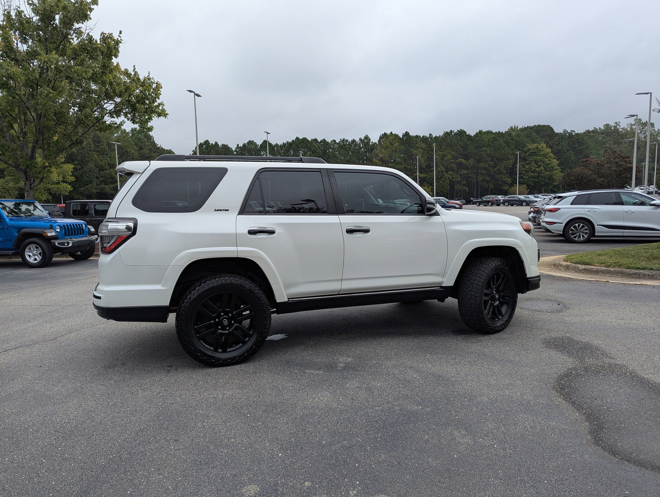 2019 Toyota 4Runner Limited Nightshade Edition 4WD photo 3