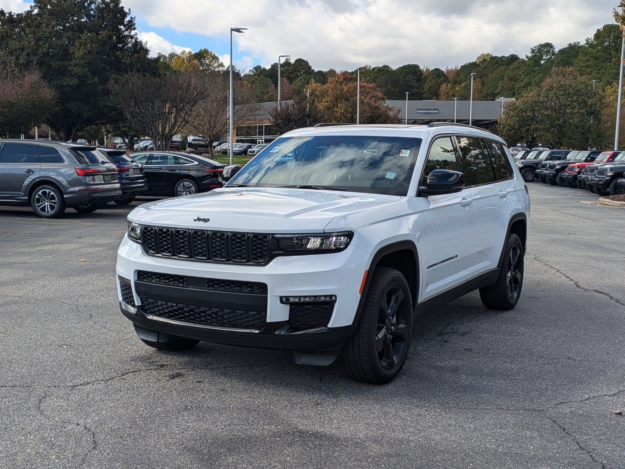 2025 Jeep Grand Cherokee L Limited's photo