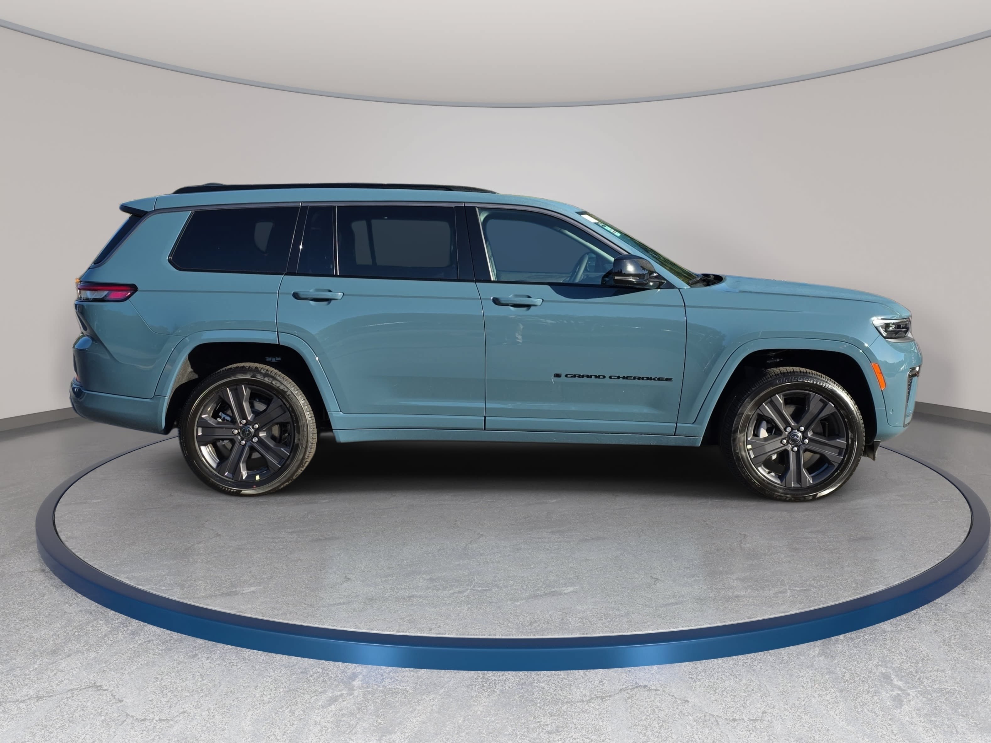 New 2027 Jeep Grand Cherokee L 3 Row LIMITED 4X4 Sport Utility