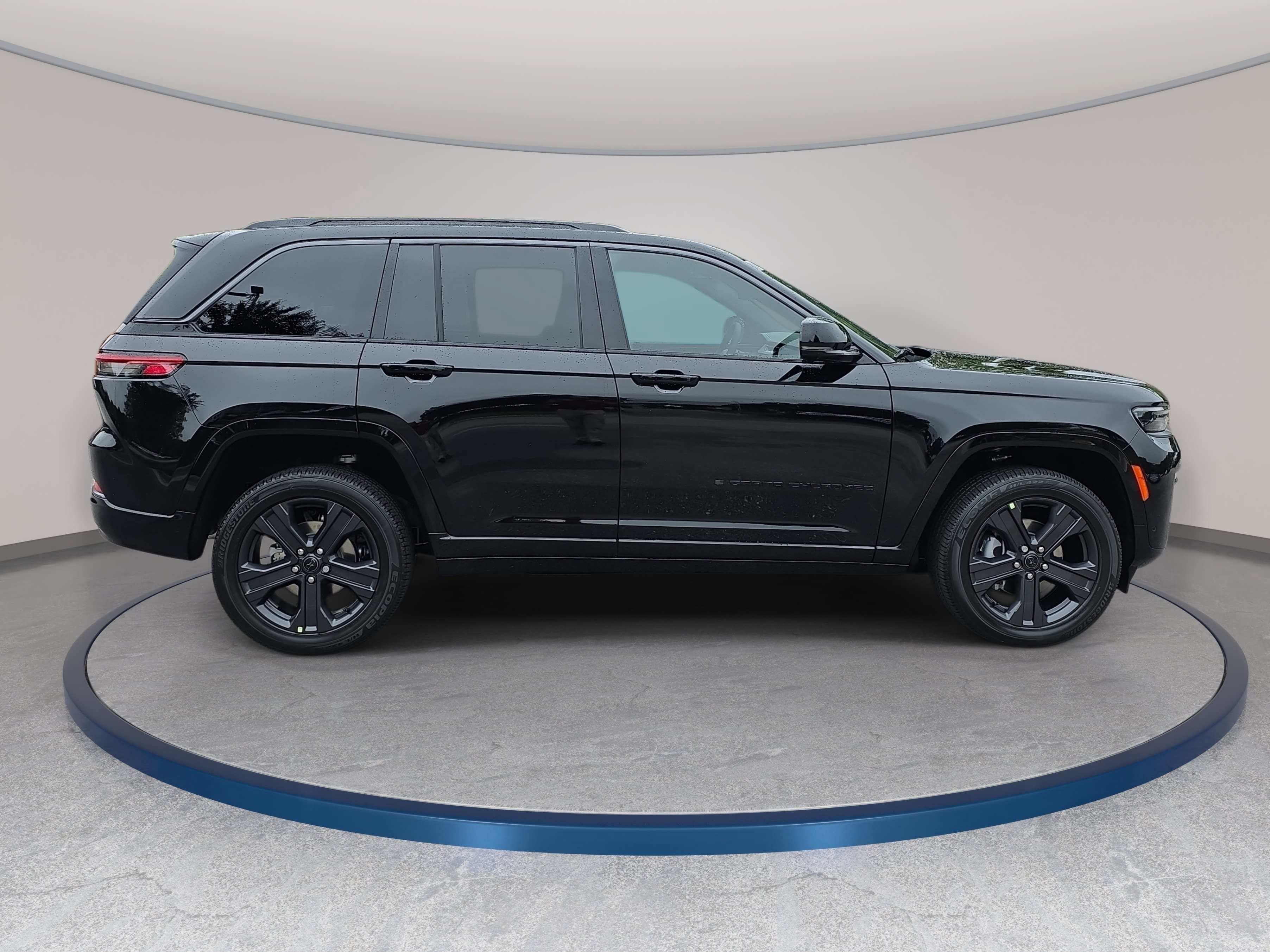 New 2027 Jeep Grand Cherokee 2 Row LIMITED 4X4 Sport Utility