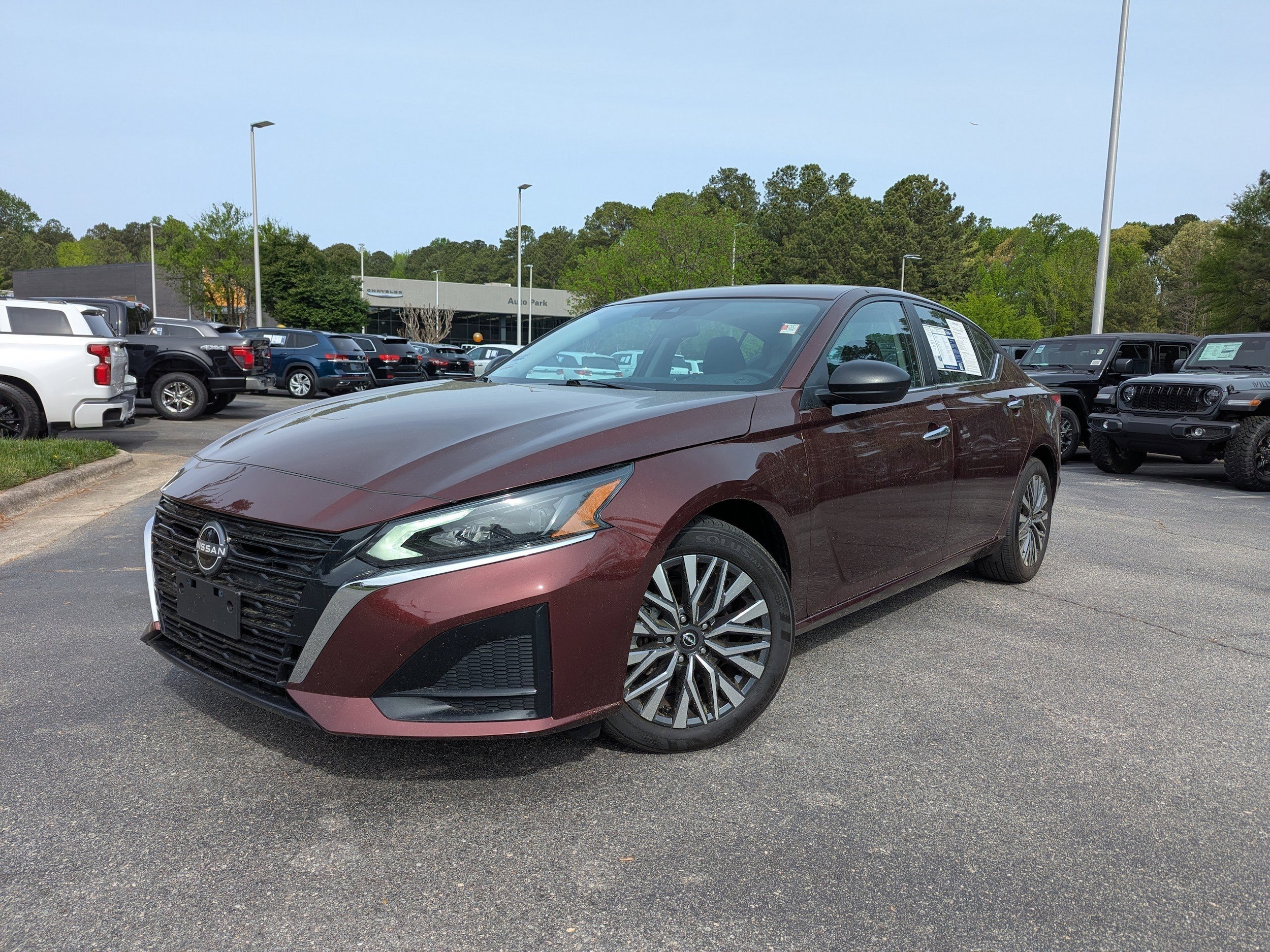 2025 Nissan Altima SV