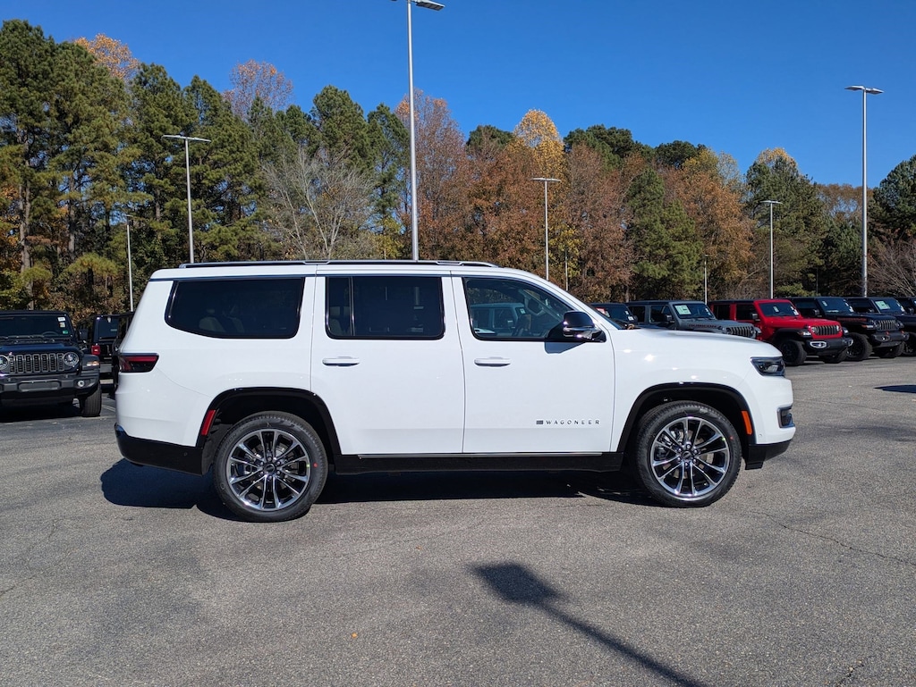 New 2025 Jeep Wagoneer SERIES III 4X4 Sport Utility