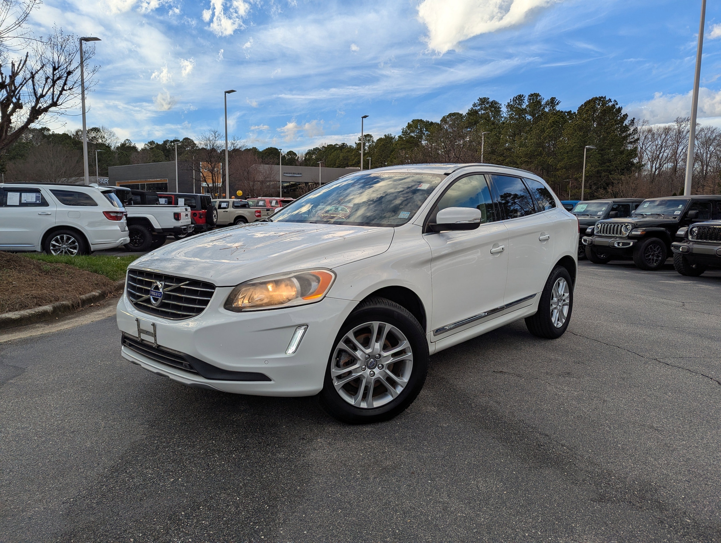 2016 Volvo XC60 Premier's photo