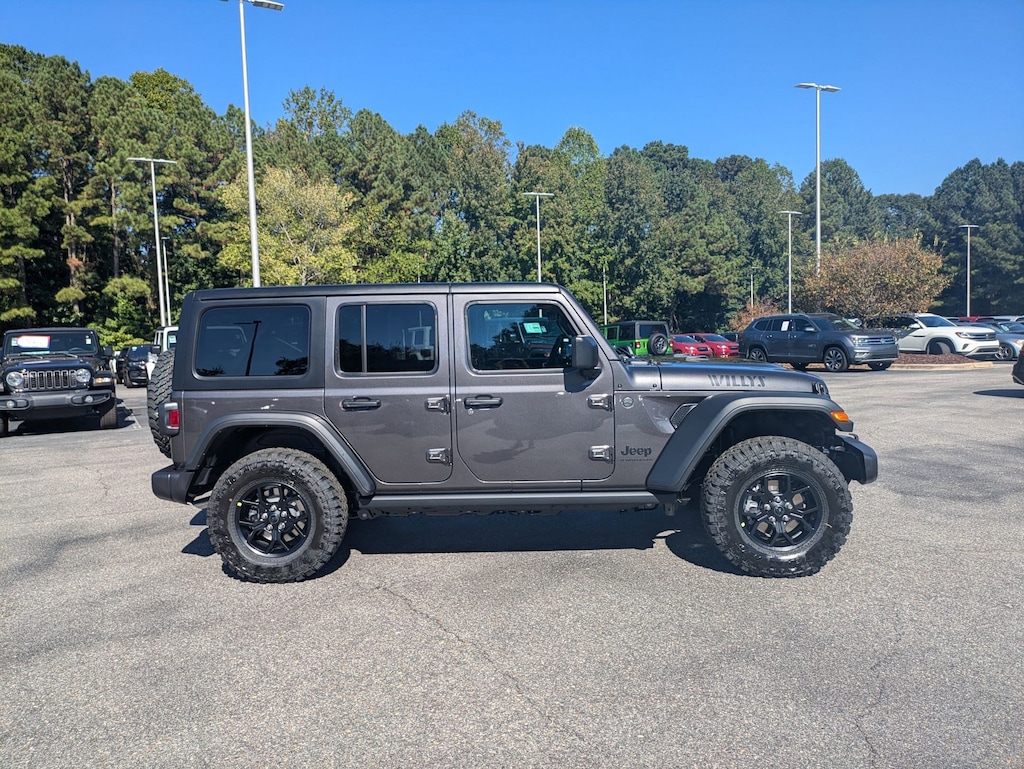 New 2026 Jeep Wrangler 4-DOOR WILLYS Sport Utility