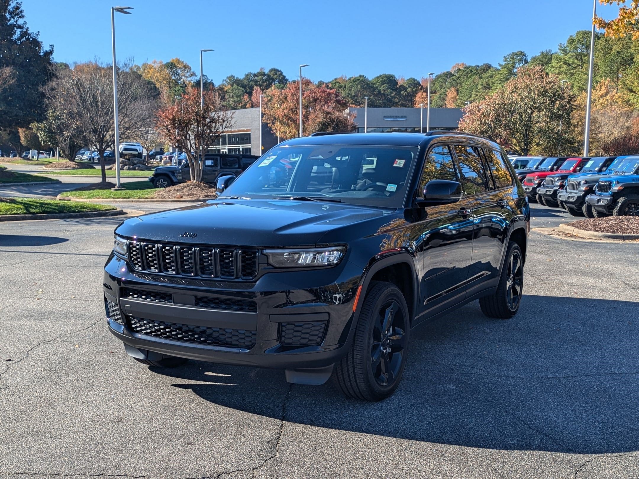 2025 Jeep Grand Cherokee L Altitude's photo
