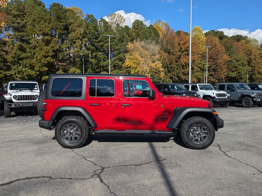 New 2026 Jeep Wrangler 4-DOOR SPORT S Sport Utility