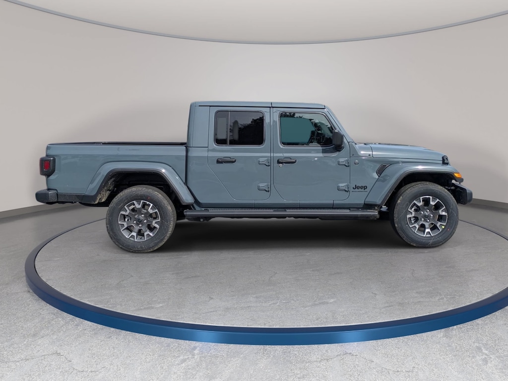 New 2026 Jeep Gladiator SAHARA 4X4 Pickup