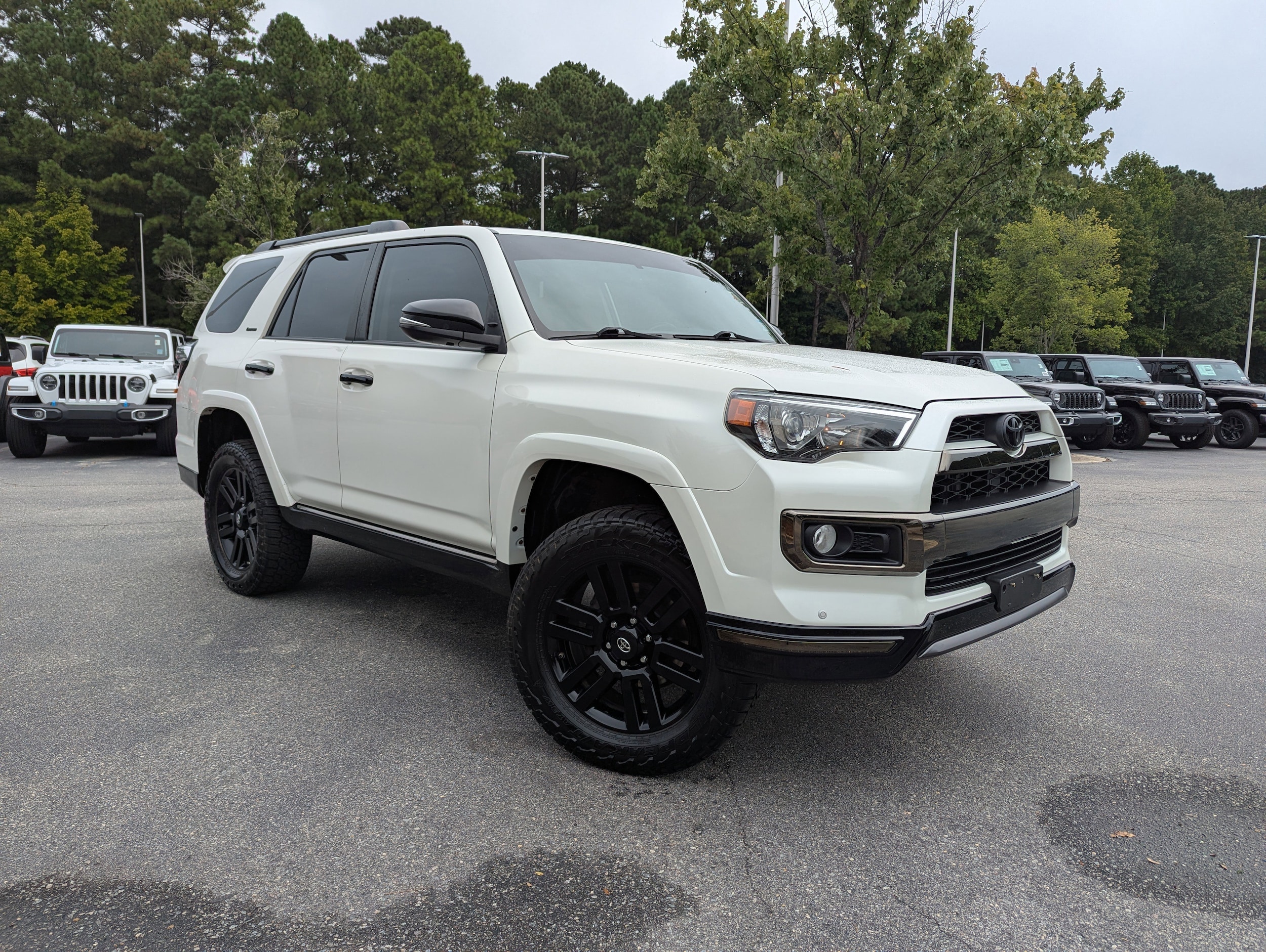 2019 Toyota 4Runner Limited Nightshade Edition 4WD photo 2