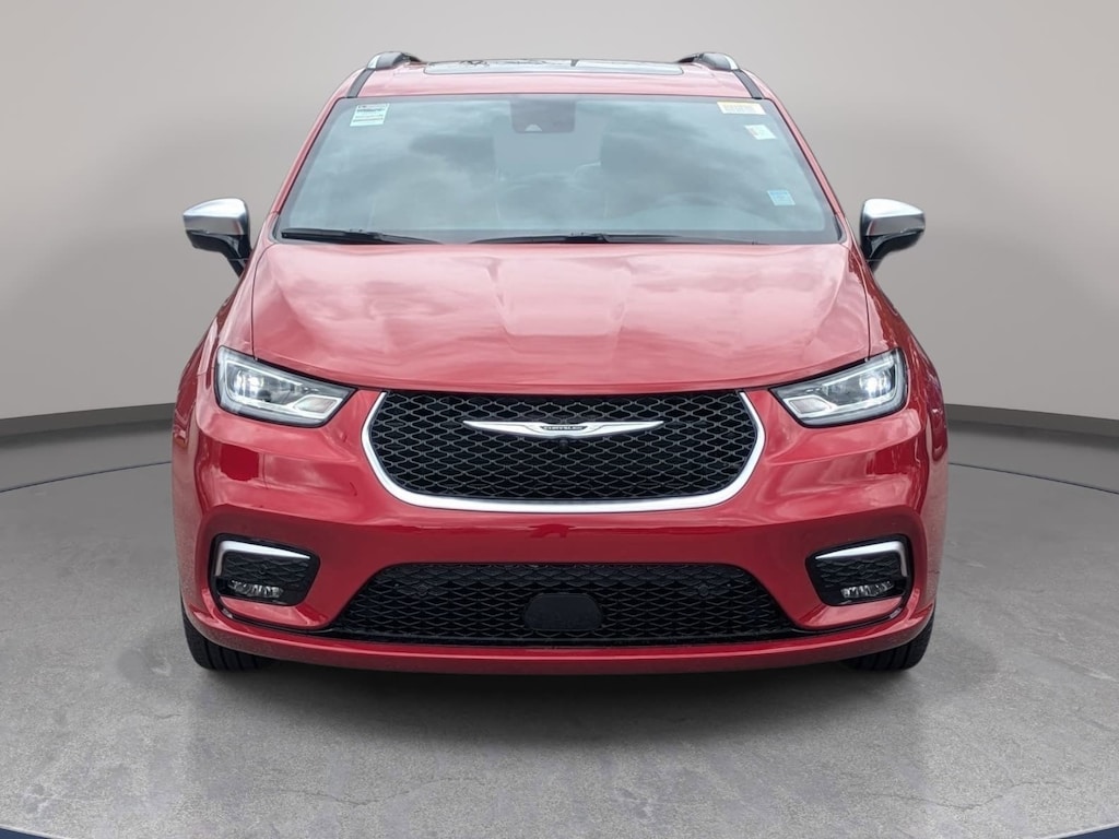 New 2026 Chrysler Pacifica PINNACLE Passenger Van