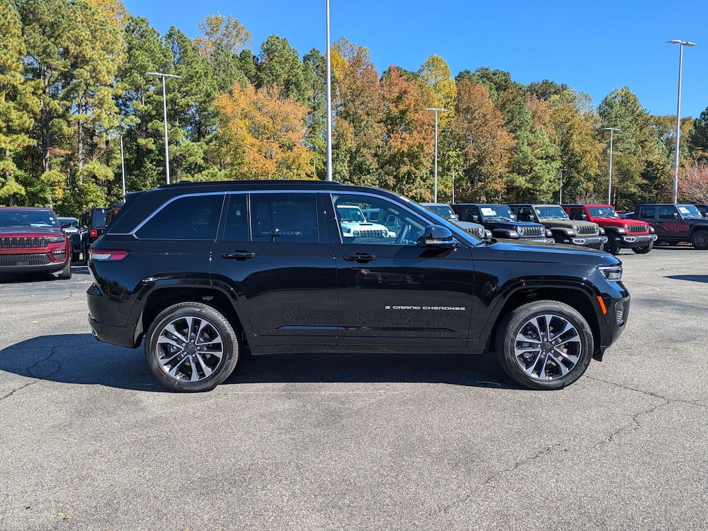New 2025 Jeep Grand Cherokee OVERLAND 4X4 Sport Utility