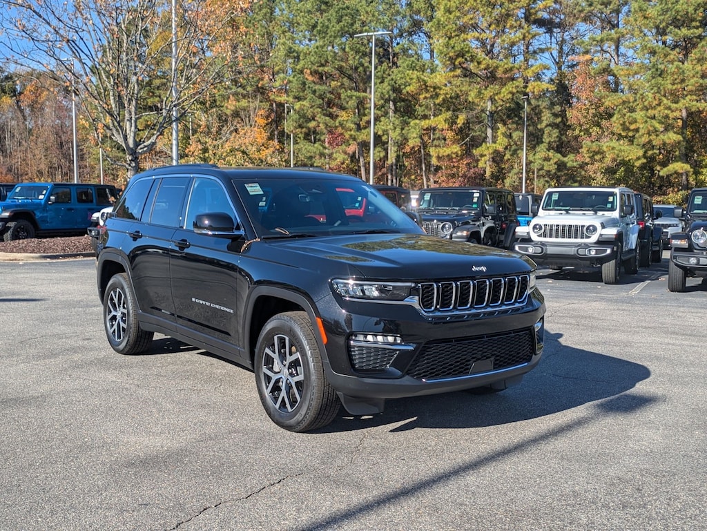 New 2025 Jeep Grand Cherokee LIMITED 4X4 Sport Utility