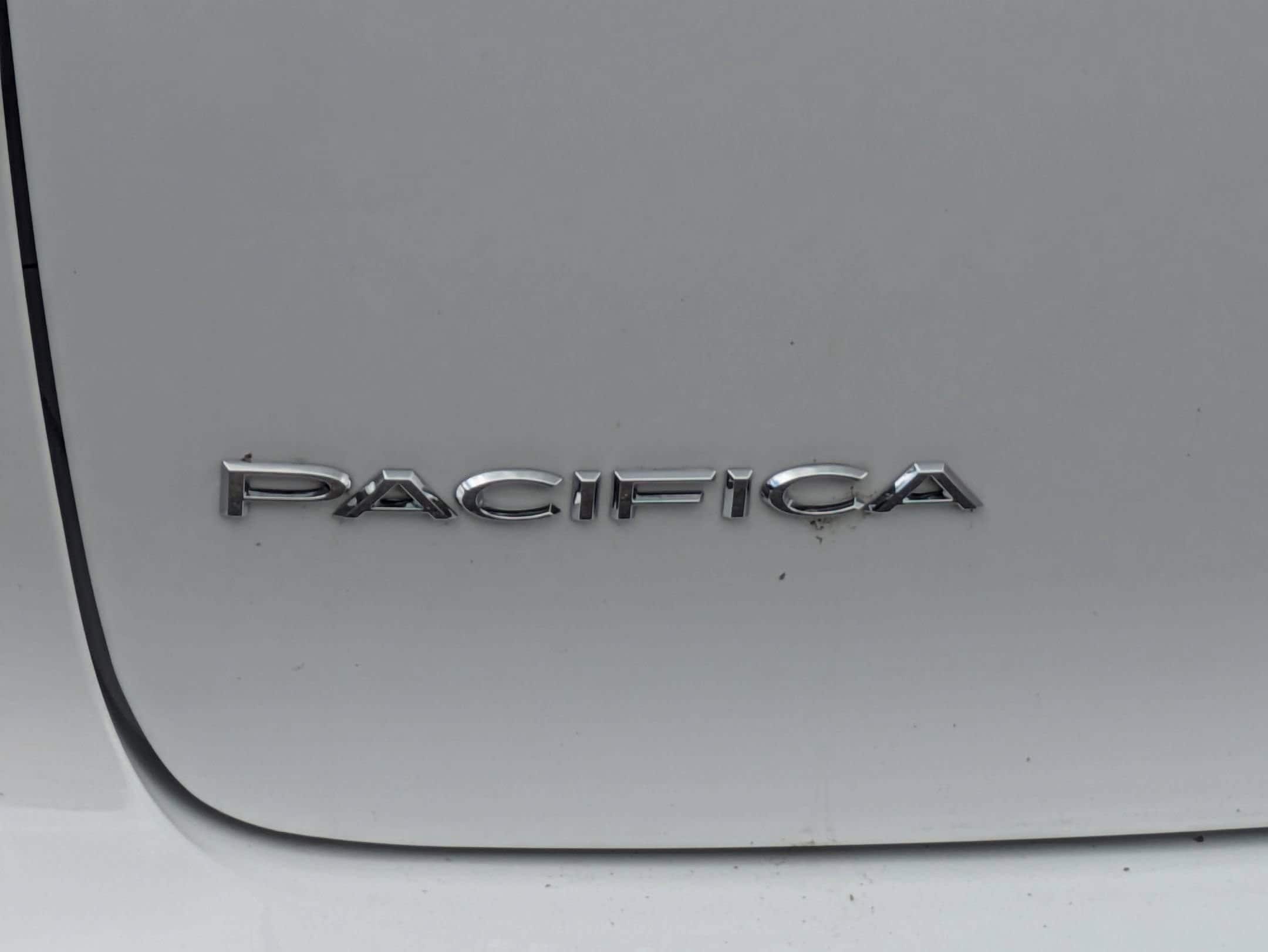 2026 Chrysler Pacifica Select - Photo 33