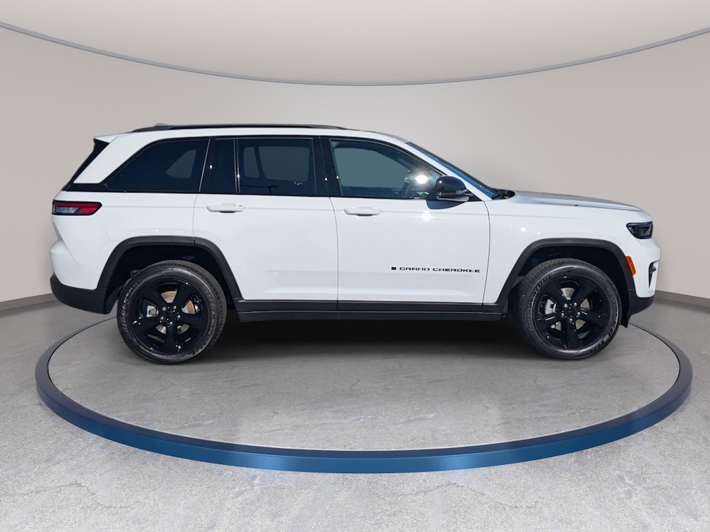New 2025 Jeep Grand Cherokee ALTITUDE X 4X4 Sport Utility