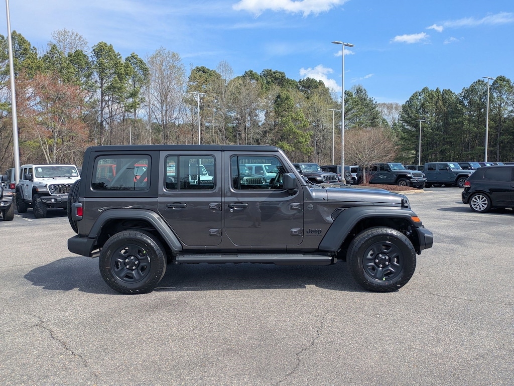 New 2026 Jeep Wrangler 4-DOOR SPORT Sport Utility