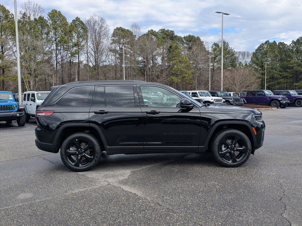 New 2026 Jeep Grand Cherokee LIMITED 4X2 Sport Utility