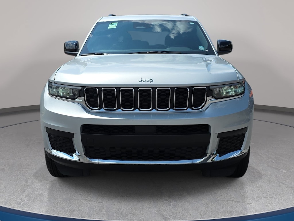 Used 2025 Jeep Grand Cherokee L Laredo X Laredo X 4x4