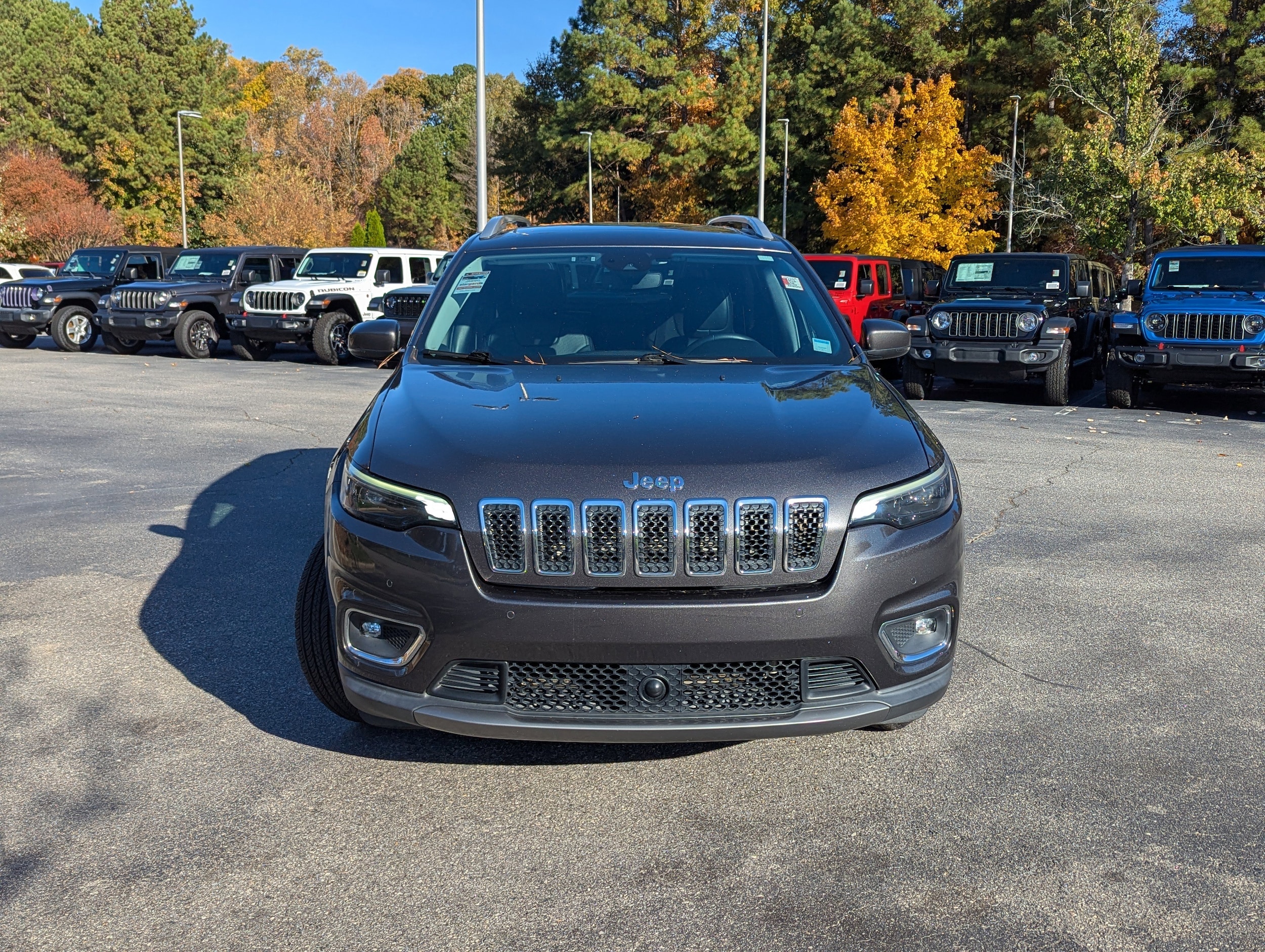 Used 2019 Jeep Cherokee Limited with VIN 1C4PJLDX1KD429194 for sale in Apex, NC