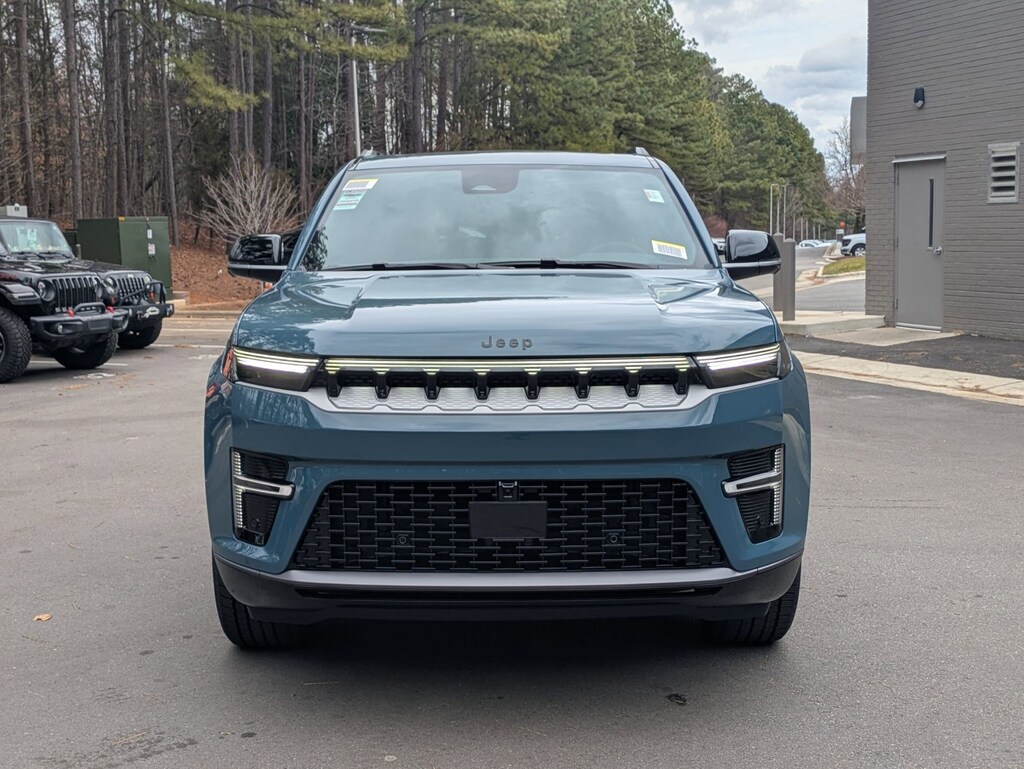 New 2026 Jeep Grand Wagoneer 4X4 Sport Utility