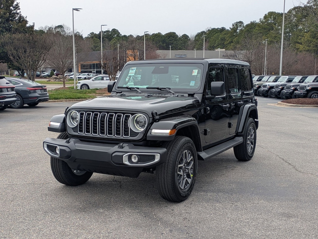 New 2026 Jeep Wrangler 4-DOOR SAHARA Sport Utility