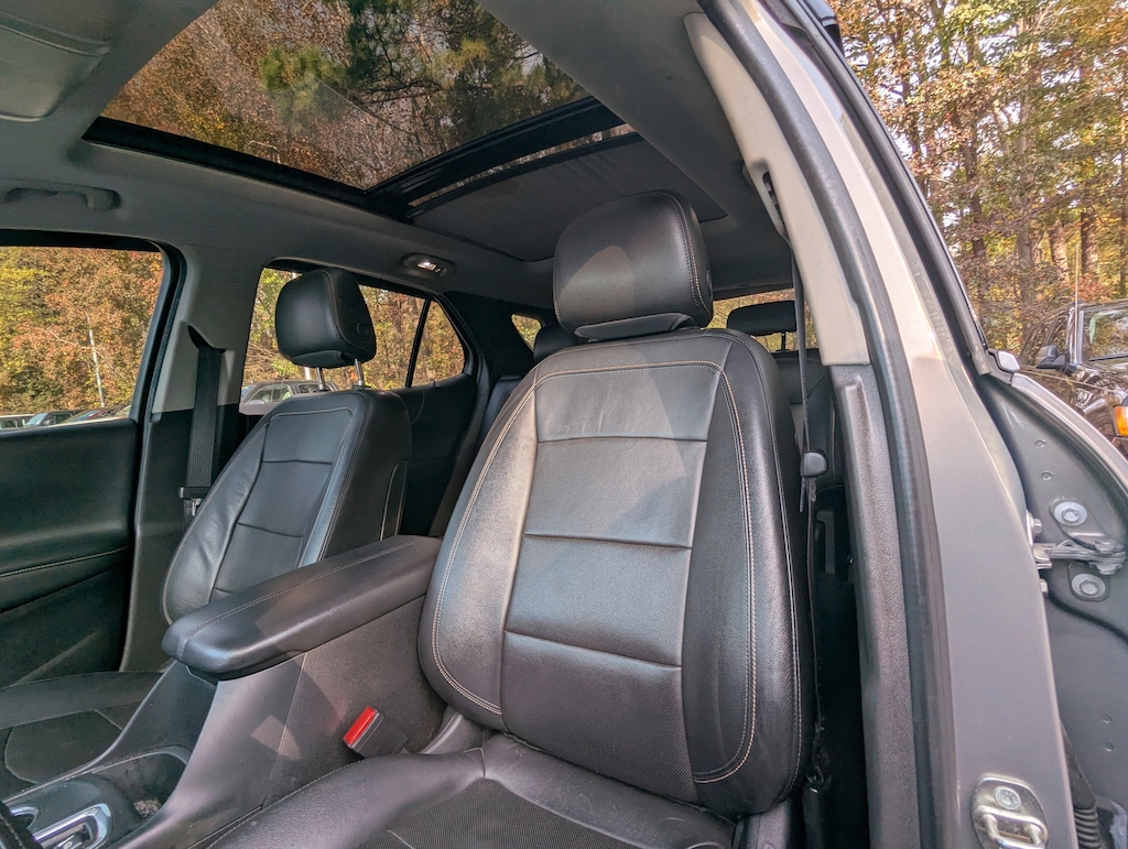 Used 2018 Chevrolet Equinox Premier FWD Premier w/3LZ