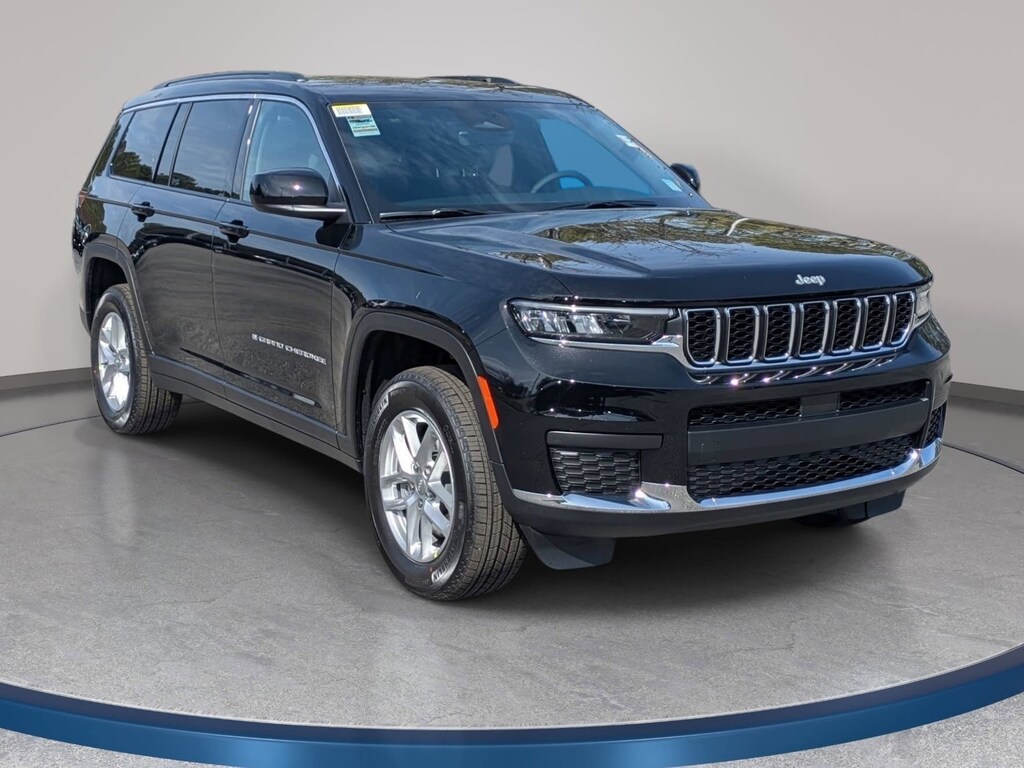 New 2026 Jeep Grand Cherokee L LAREDO X 4X4 Sport Utility