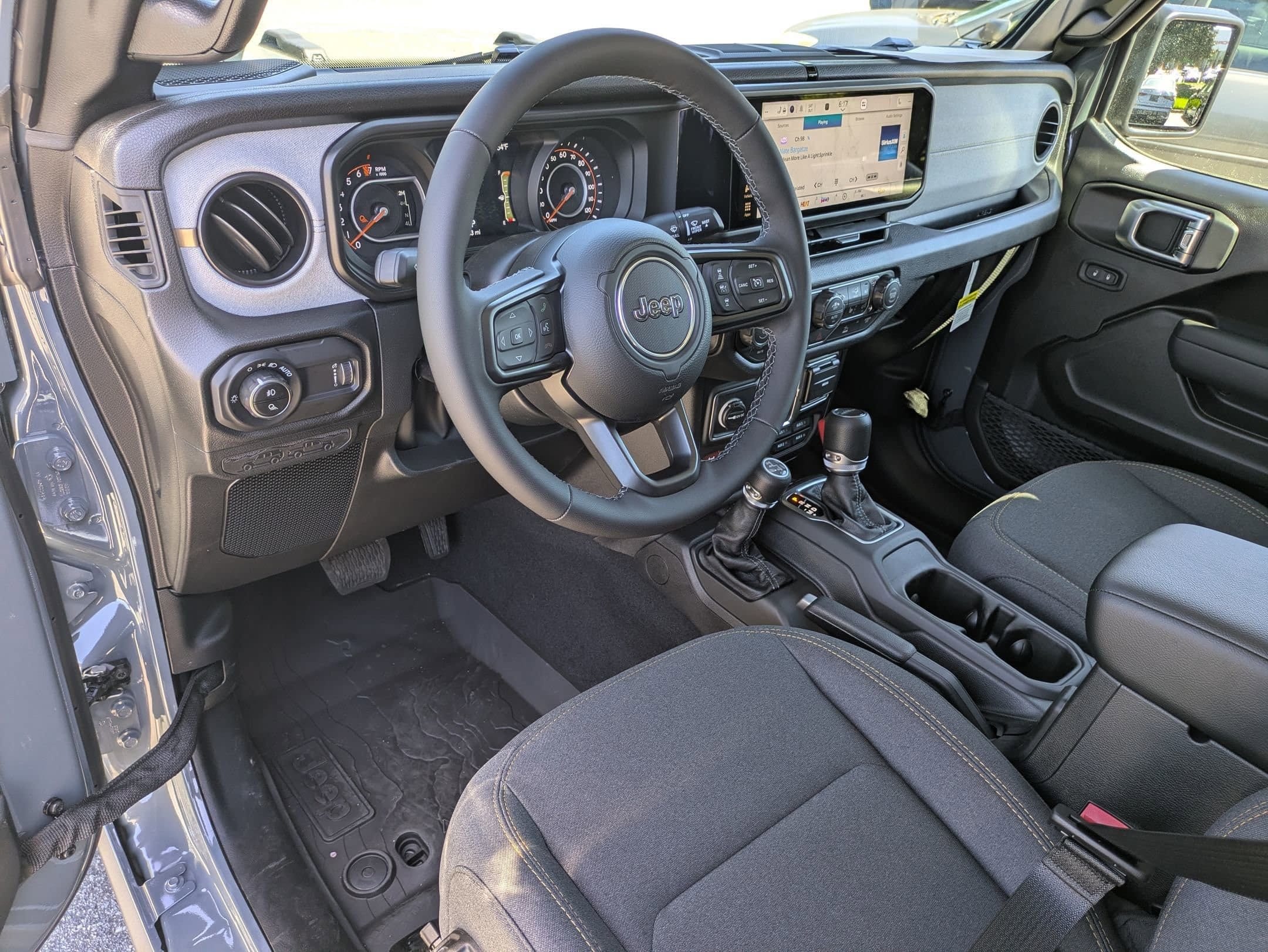 2026 Jeep Gladiator Willys - Photo 9