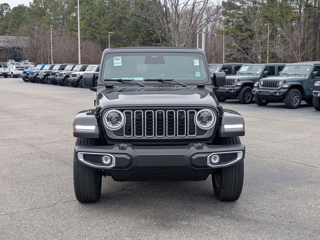 New 2026 Jeep Wrangler 4-DOOR SAHARA Sport Utility