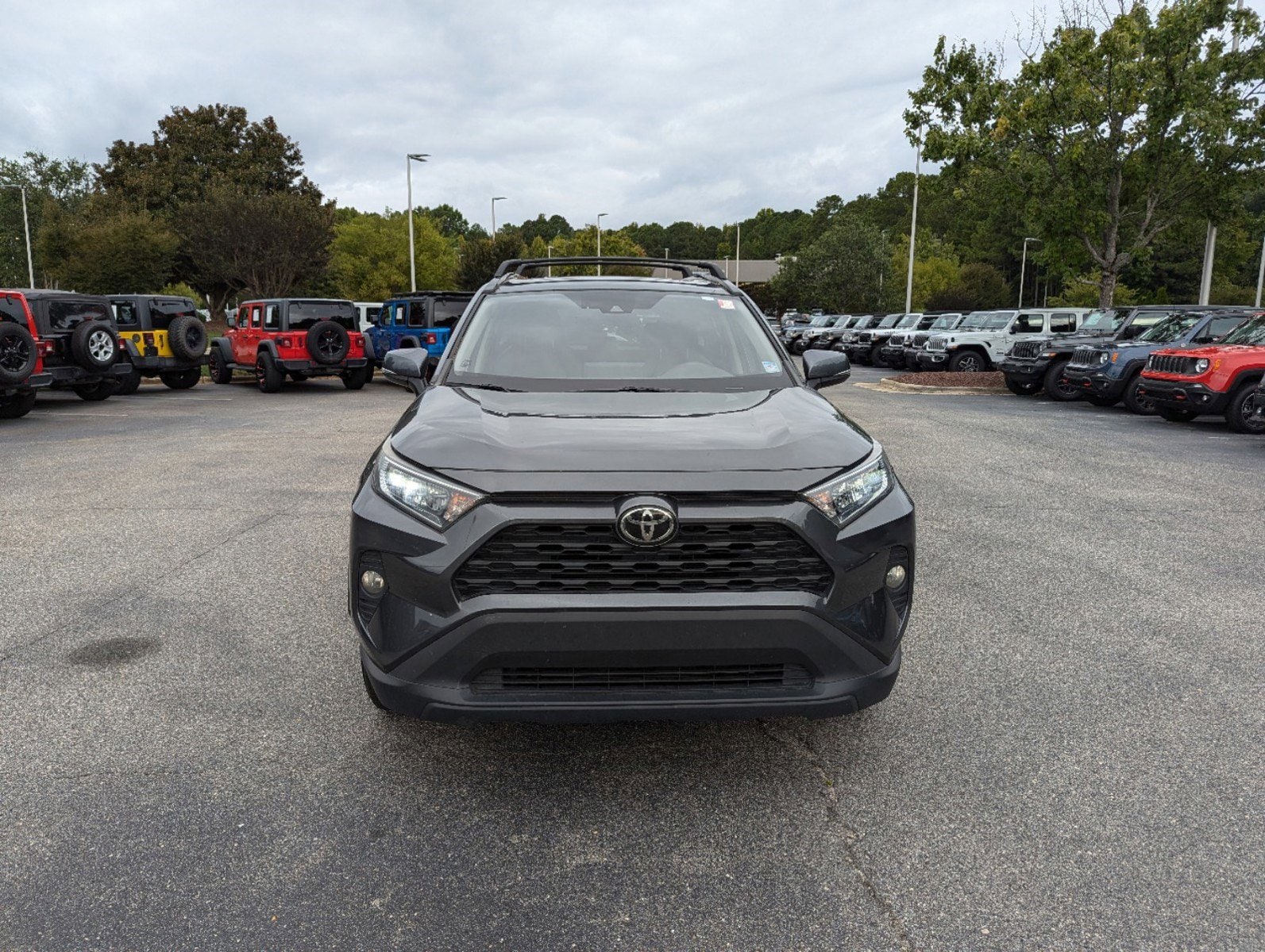 Used 2020 Toyota RAV4 XLE Premium with VIN 2T3A1RFV4LC137288 for sale in Apex, NC