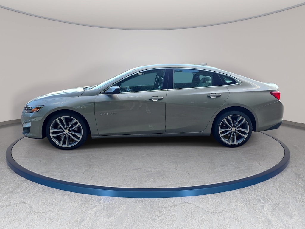 Used 2025 Chevrolet Malibu LT Sedan