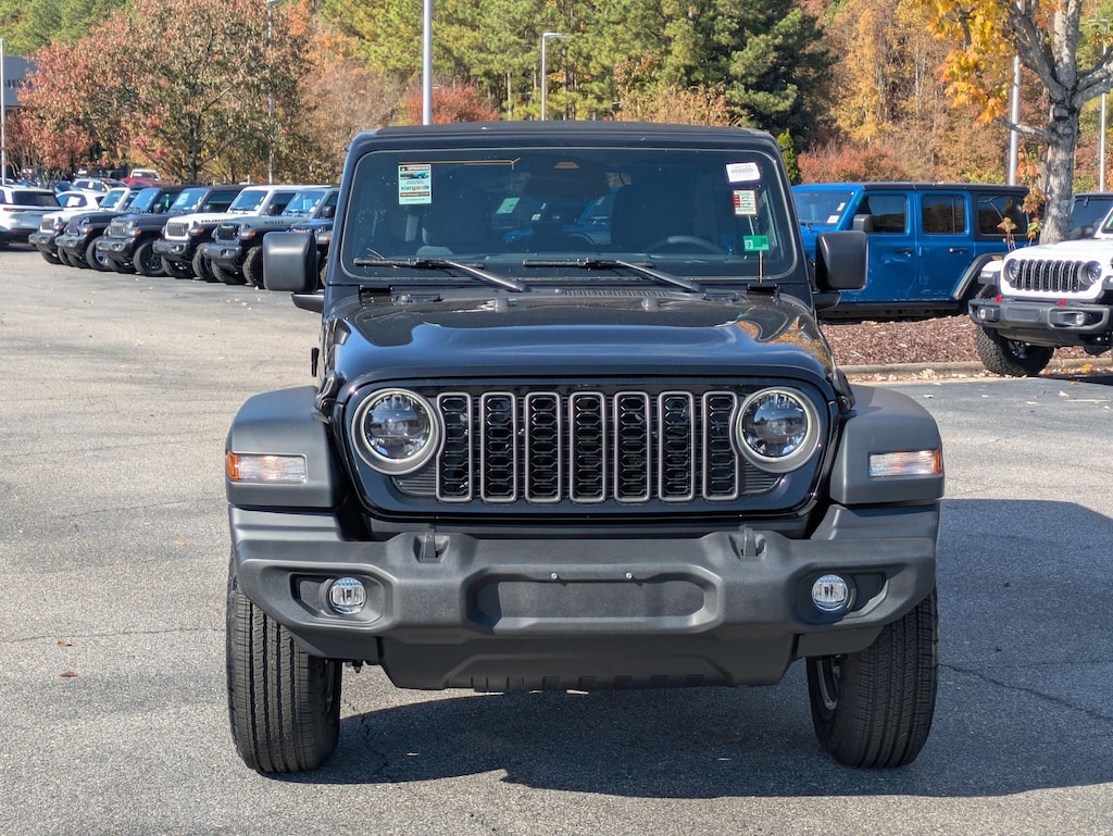 New 2025 Jeep Wrangler 4-DOOR SPORT S Sport Utility