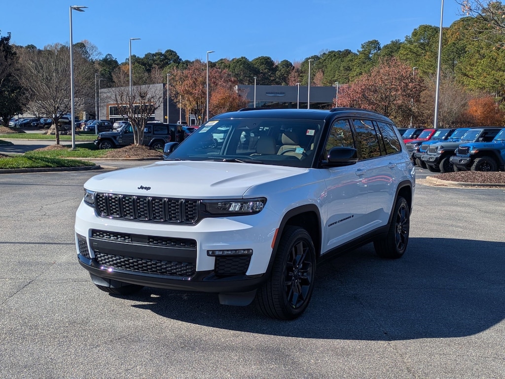 New 2025 Jeep Grand Cherokee L LIMITED 4X4 Sport Utility