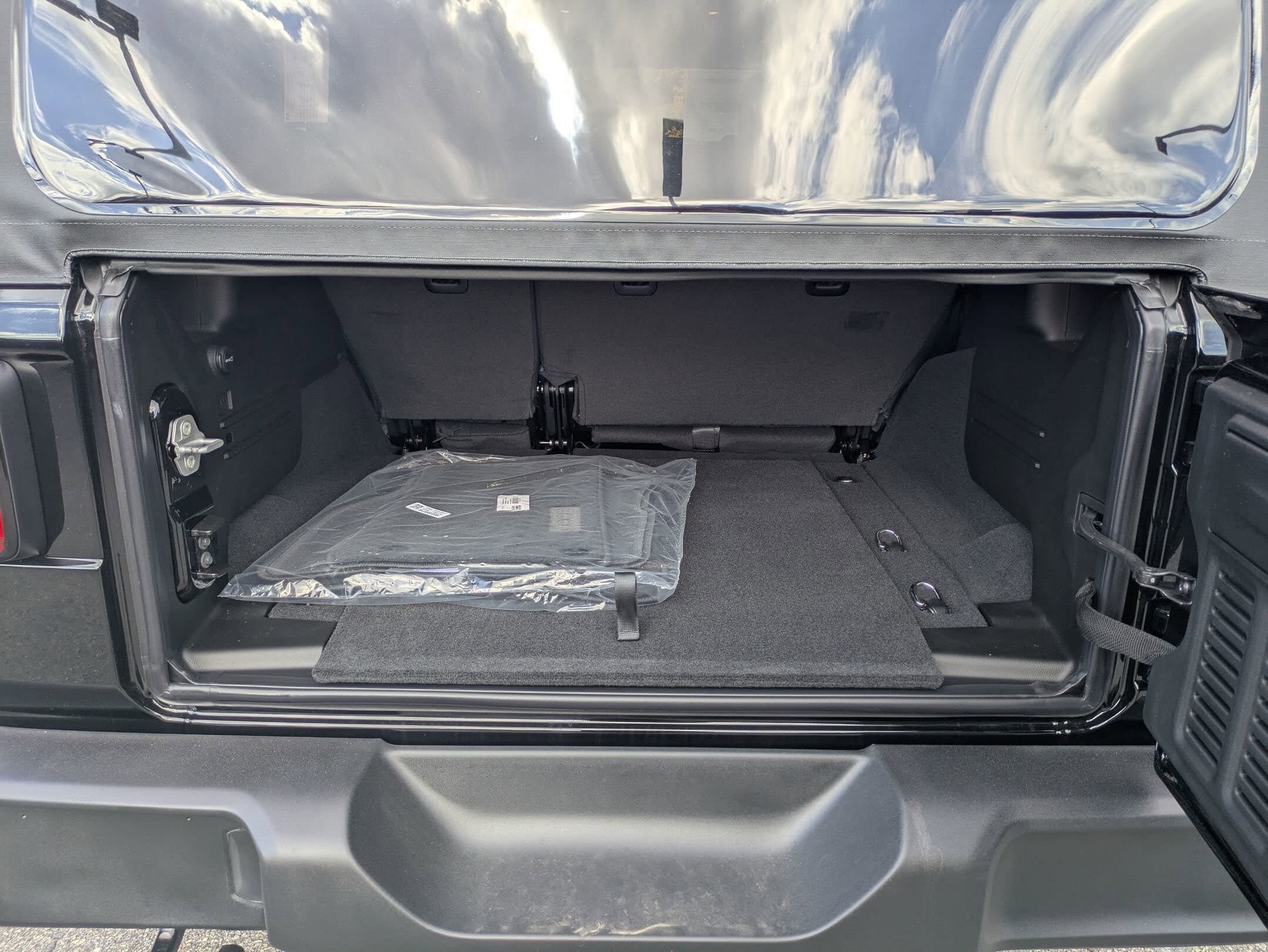 2026 Jeep Wrangler 4-Door Sport - Photo 23