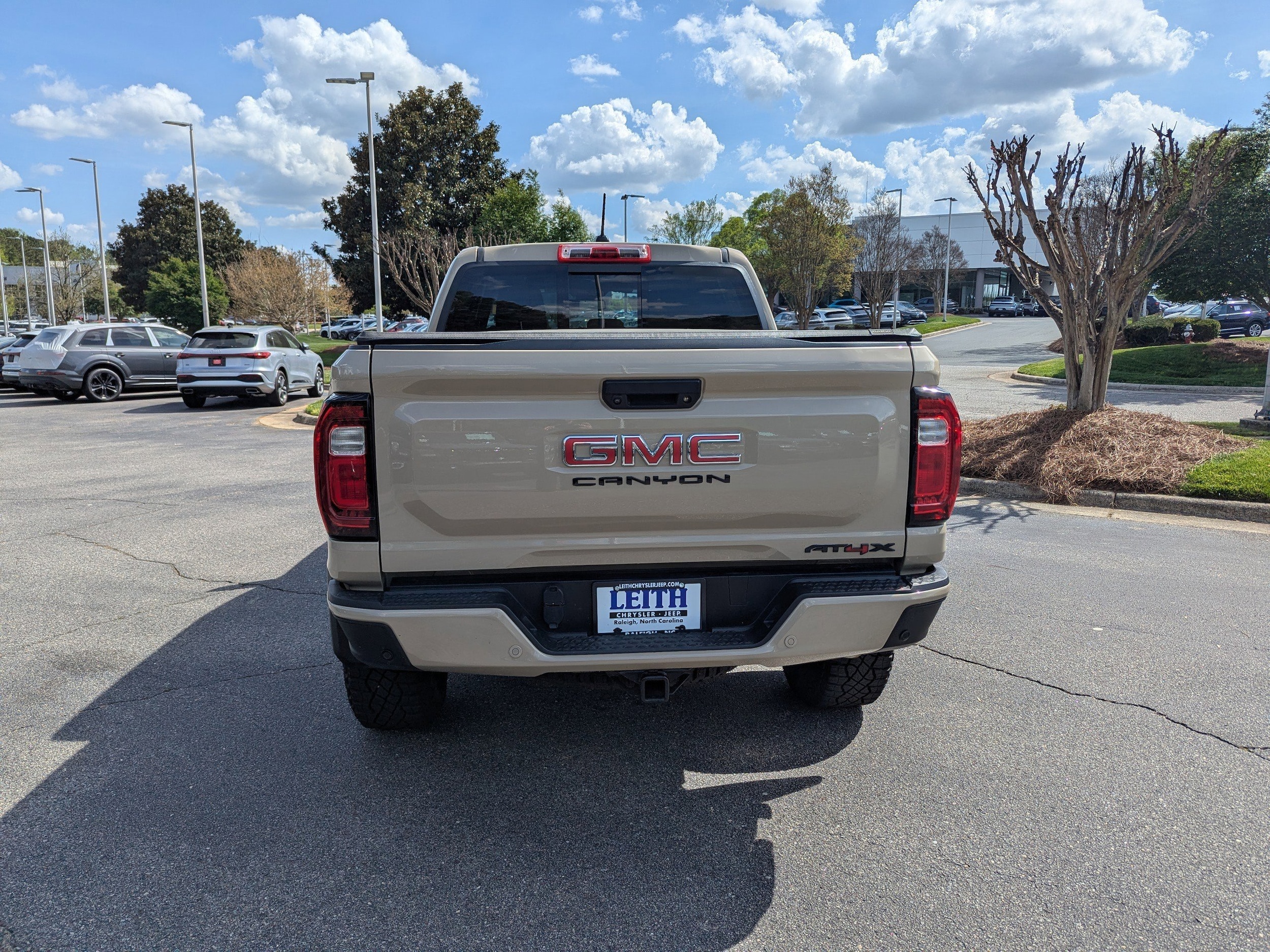 2023 GMC Canyon AT4X - Photo 6