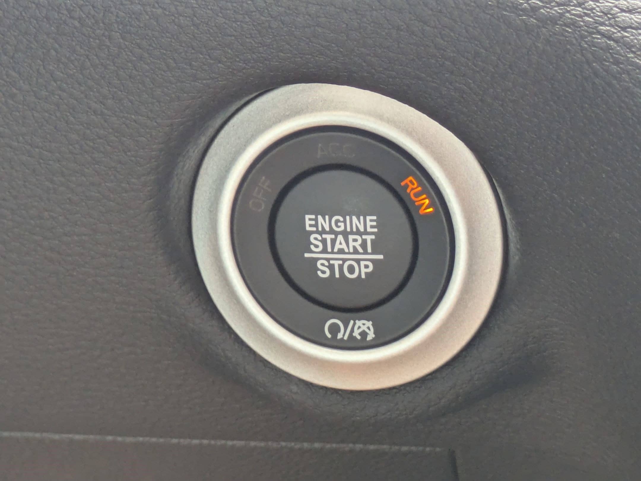 2026 Chrysler Pacifica Select - Photo 17