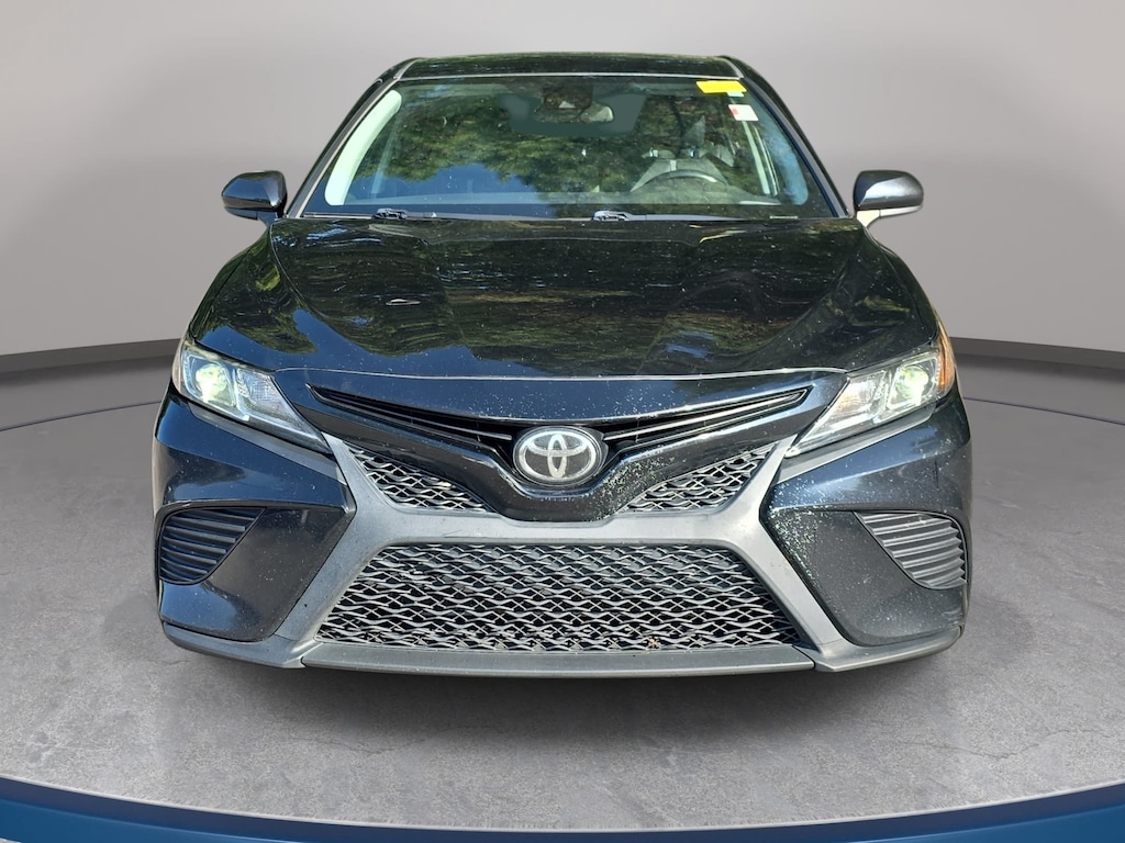 Used 2019 Toyota Camry SE SE Auto