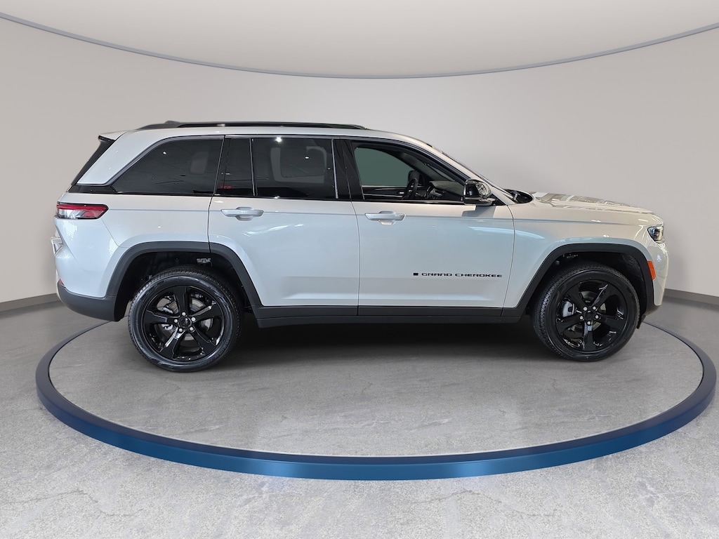 New 2026 Jeep Grand Cherokee LIMITED 4X4 Sport Utility