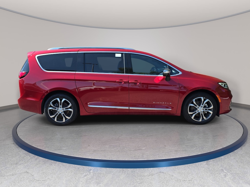 New 2026 Chrysler Pacifica PINNACLE Passenger Van