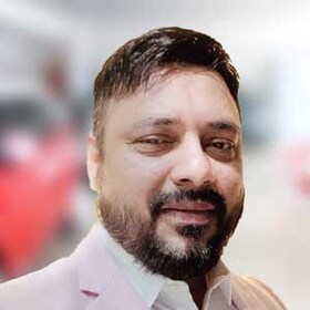 Staff member Amit Kumar Ray from ID_1540db389b3f