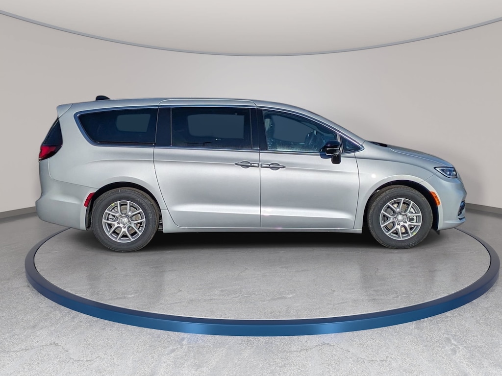 New 2026 Chrysler Pacifica SELECT Passenger Van