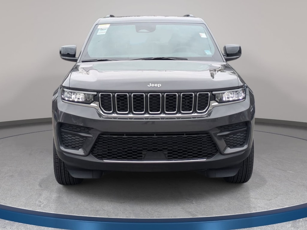 New 2026 Jeep Grand Cherokee LAREDO X 4X4 Sport Utility
